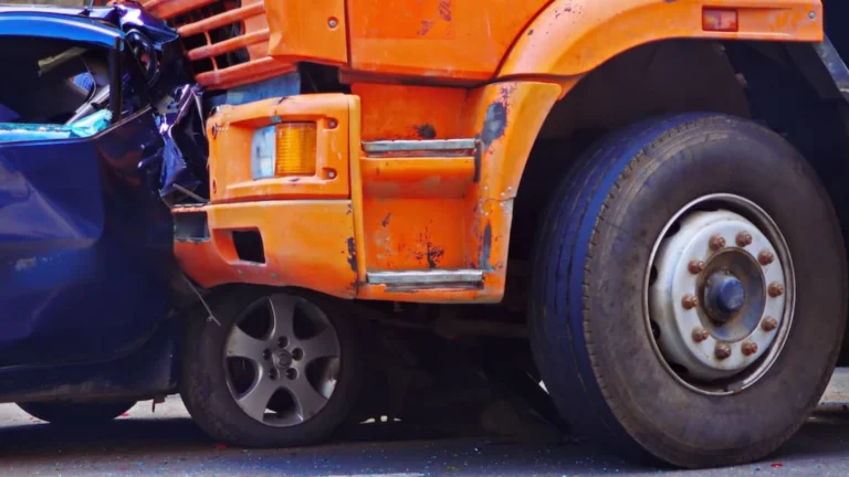 Houston Rear-End Truck Accident Lawyer